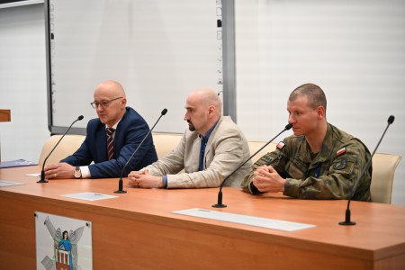 Kliknij, aby powiększyć zdjęcie.